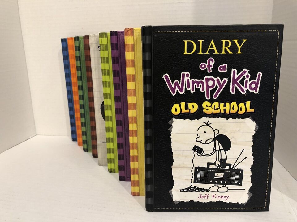 Books: Diary of the Wimpy Kid, English book